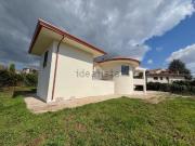 Case e ville in vendita di 103 m² in Via Orazio, 27