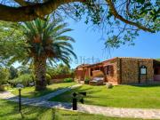 Case e ville in vendita di 103 m² in Via Punta Nuraghe, 18