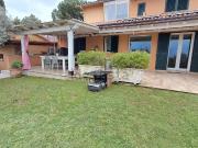 Case e ville in vendita di 104 m² in Via dei Tre Comuni, 12