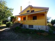 Case e ville in vendita di 105 m² in Strada Santa Caterina