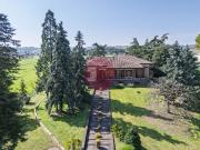 Case e ville in vendita di 1085 m²