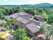 Case e ville in vendita di 1100 m² in Via D. Alighieri, 2