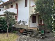 Case e ville in vendita di 110 m² in Via della Triglia