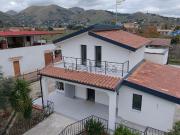 Case e ville in vendita di 113 m² in Via della Zagara