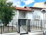 Case e ville in vendita di 115 m² in Via Orba, 22