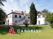 Case e ville in vendita di 1161 m² in Via Crescimbeni, 20