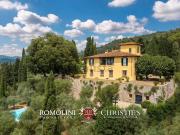 Case e ville in vendita di 1163 m²