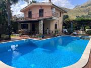 Case e ville in vendita di 116 m² in Via Chiesazza Sperone