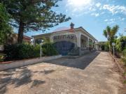 Case e ville in vendita di 117 m² in Via Isola Samar