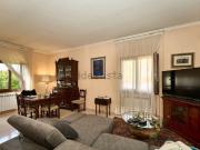 Case e ville in vendita di 119 m² in Via Agrifoglio, 33