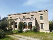 Case e ville in vendita di 1200 m²