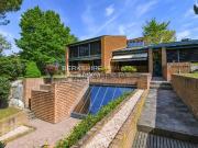 Case e ville in vendita di 1200 m² in Via Adige