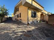 Case e ville in vendita di 120 m² in Via Alberto Brondi