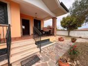 Case e ville in vendita di 120 m² in Via Cattolica
