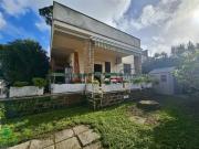 Case e ville in vendita di 120 m² in Via degli Ippocastani