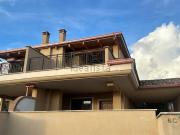 Case e ville in vendita di 120 m² in Via delle Viole