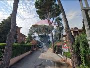 Case e ville in vendita di 120 m² in Via Divino Amore