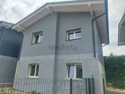 Case e ville in vendita di 120 m² in Via G. B. Scalabrini