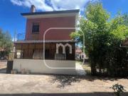 Case e ville in vendita di 120 m² in Via Giacomo...