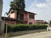 Case e ville in vendita di 120 m² in Via Guglielmo...