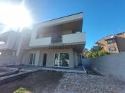 Case e ville in vendita di 120 m² in Via Nuoro, 6