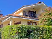 Case e ville in vendita di 120 m² in Via Nurivalle