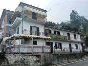 Case e ville in vendita di 121 m² in Strada Amerina