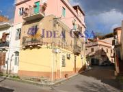 Case e ville in vendita di 121 m² in Via Volturno, 8
