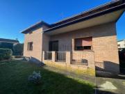 Case e ville in vendita di 125 m² in Via Giovanni Pascoli