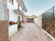 Case e ville in vendita di 126 m² in Via Venezia