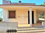 Case e ville in vendita di 128 m² in Contrada Scianola, 1