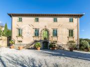 Case e ville in vendita di 1300 m² in Via Della...