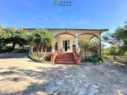 Case e ville in vendita di 130 m² in Contrada Grottelle