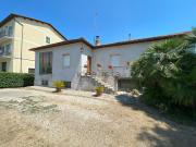 Case e ville in vendita di 130 m² in Via Cassia Nuova