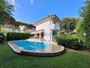 Case e ville in vendita di 130 m² in Via Firenze