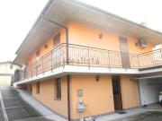Case e ville in vendita di 130 m² in Via IV Novembre