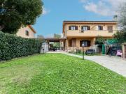 Case e ville in vendita di 130 m² in Via Passo di Palo