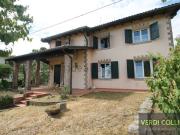 Case e ville in vendita di 130 m² in Via San Carlo