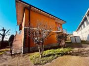Case e ville in vendita di 130 m² in Via Umberto I, 38