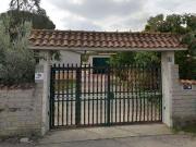 Case e ville in vendita di 132 m² in Via Vulcano, 26