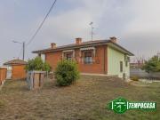 Case e ville in vendita di 133 m² in Strada Montrucco