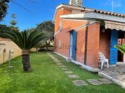 Case e ville in vendita di 133 m² in Via Garigliano