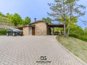 Case e ville in vendita di 133 m² in Via Torriane, 16