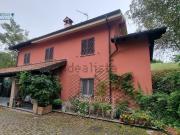 Case e ville in vendita di 135 m² in Frazione...