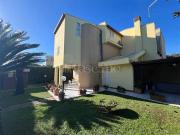 Case e ville in vendita di 135 m² in Via Giulianova