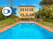 Case e ville in vendita di 1385 m² in Traversa I Via...