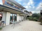 Case e ville in vendita di 140 m² in Via Caduti di Nassirya