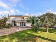 Case e ville in vendita di 140 m² in Via Caio Mario