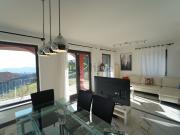 Case e ville in vendita di 140 m² in Via Canepari