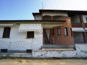 Case e ville in vendita di 140 m² in Via carlo alberto